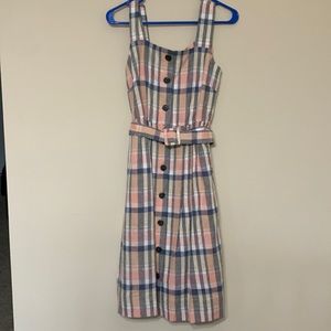 Gal meets glam Pink and navy dress